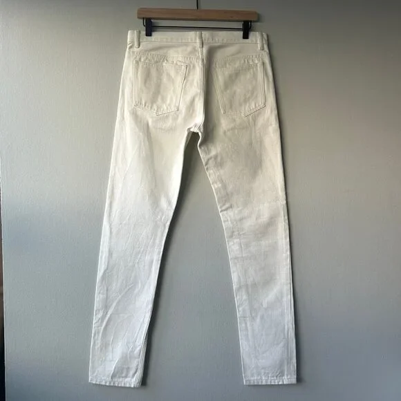 APC Jeans Petit New Standard White Denim Size 31 Women’s Straight Leg - Picture 2 of 8
